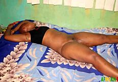 Hot Ass Wife of Best Friend Bends Over for BBC Pounding Gym Quickie Spank