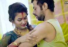 Devar eyes Bihari bhabhi's navel and fucks her