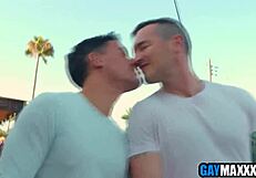 Hey, after our date, wanna fuck raw like boyfriends do?