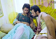 Devar eyes Bihari bhabhi's navel and fucks her