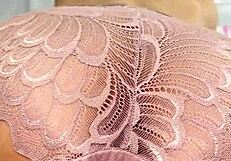 Anh ấy vội chịch em bent over doggystyle không kịp cởi quần pussy