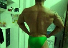 Fitness milf vloog stretches athletic body in intense workout prep