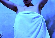 lolyta rica fingers tight pussy in steamy solo masturbation show