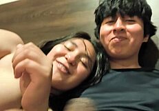 mi amiga latina de 18 con culo grande cabalga mi verga todo el dia