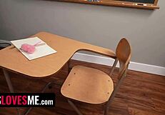 Freaking teacher milf dives into threesome pussy licking with busty students