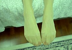 Blonde Demands Cum Explosion on Sexy Nylons Feet Fetish