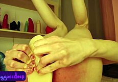 blonde shakes huge ass with buttplug deep inside farting wildly