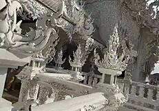 Ever Wondered Why White Temple Chiang Rai Feels So MAGICAL??? Travel Thailand Vibes!