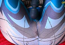 i wet myself from strong vibrations then pussy came hard from fingering masturbation