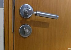 Stepdaughter Sneaks Daddy's Monster Cock Behind Mommy!