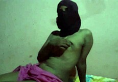 beautiful indian wife squirts hard first time on homemade vid 😍💦🔥